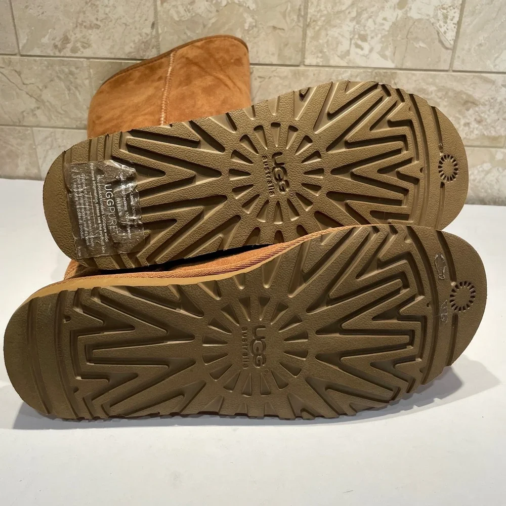 UGG Australia Classic Tall II Chestnut Brown Suede Sheepskin Boots 5815 Womens 9